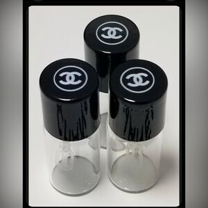 SET OF 3 CHANEL VIALS w/SPATULAS. NEW, never used.